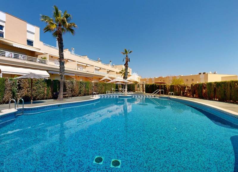 Apartamento - Segunda mano - Orihuela Costa - Campoamor