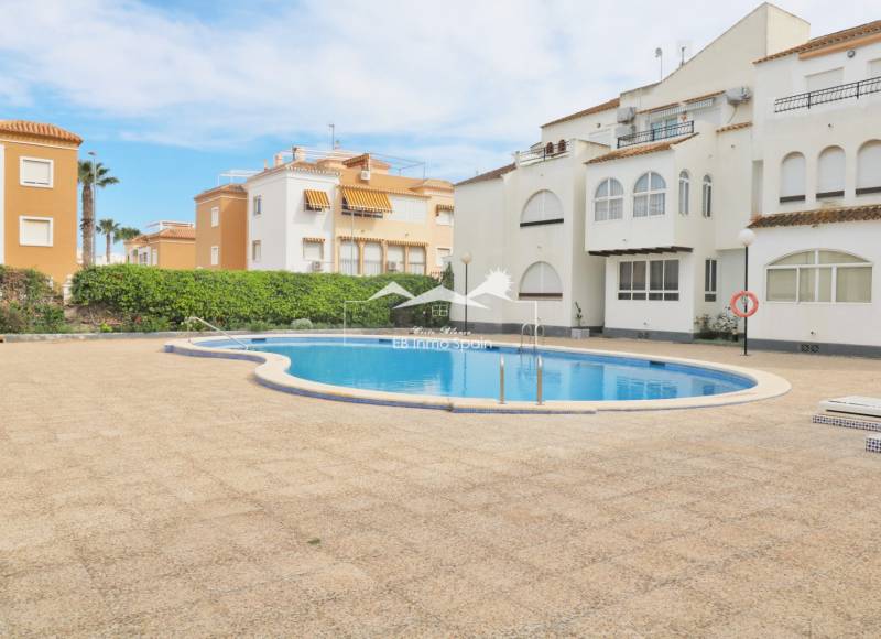 Apartamento - Segunda mano - Torrevieja - Los Naufragos