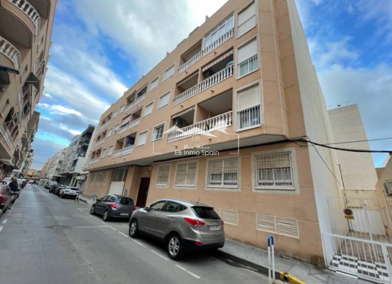 Apartamento - Segunda mano - Torrevieja - Torrevieja