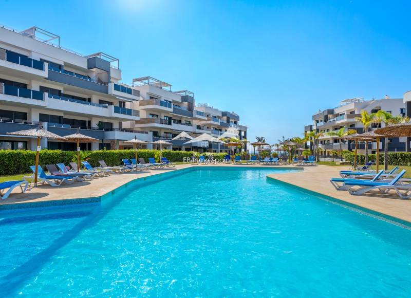 Apartments - Segunda mano - Orihuela Costa - Playa Flamenca