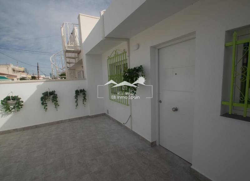 Corner Townhouse - Resale - Torrevieja - Torrevieja