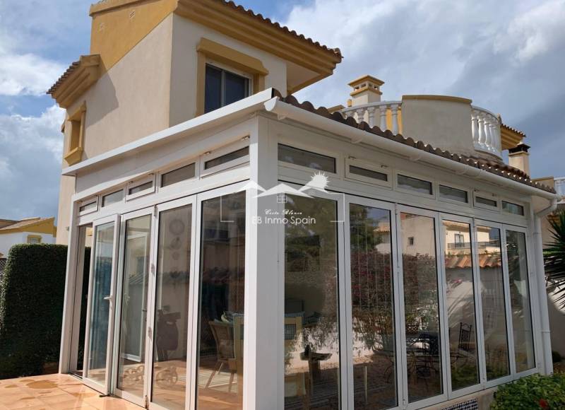 Detached House / Villa - Segunda mano - Guardamar del Segura - Guardamar - El Raso