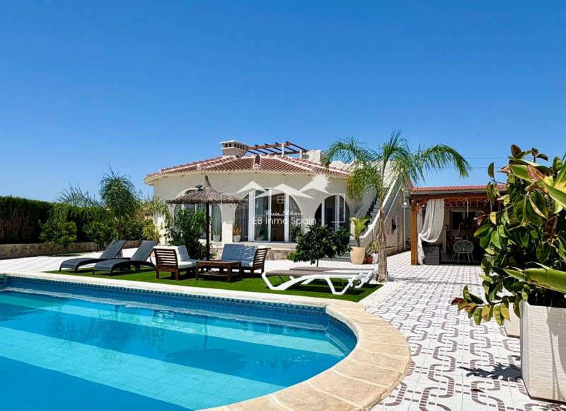 Villa / Detached - Segunda mano - Ciudad Quesada - Quesada Center