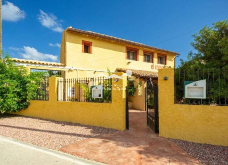 Villa - Resale - Barbarroja - Barbarroja