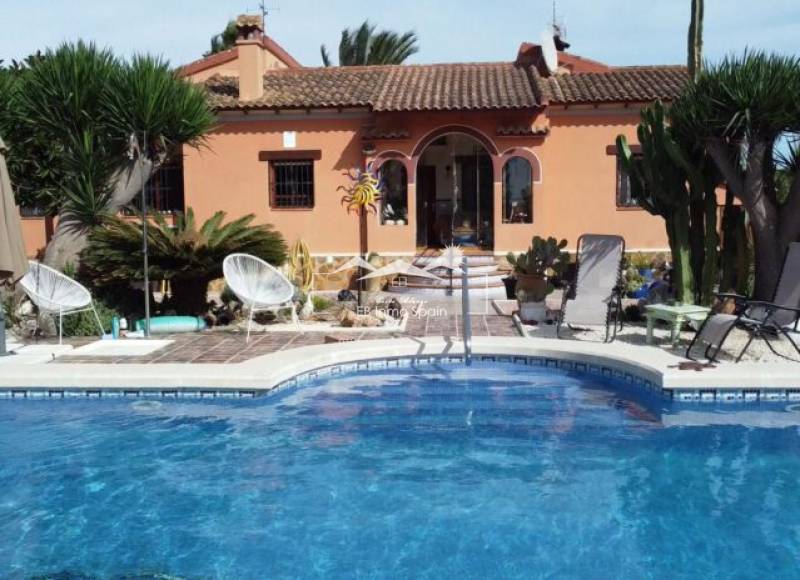 Villa - Resale - Daya Vieja - Daya Vieja