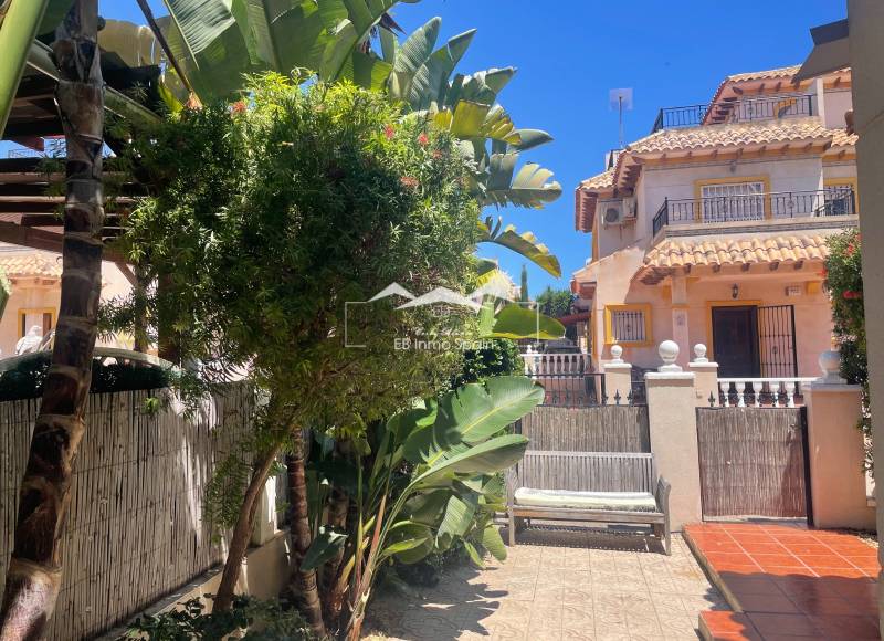 Villa - Resale - Orihuela Costa - La Regia