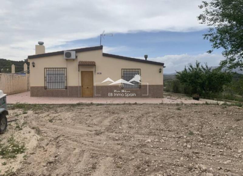 Villa - Resale - Pinoso - Pinoso