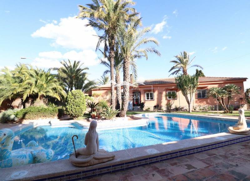 Villa - Resale - Torrevieja - El chaparral