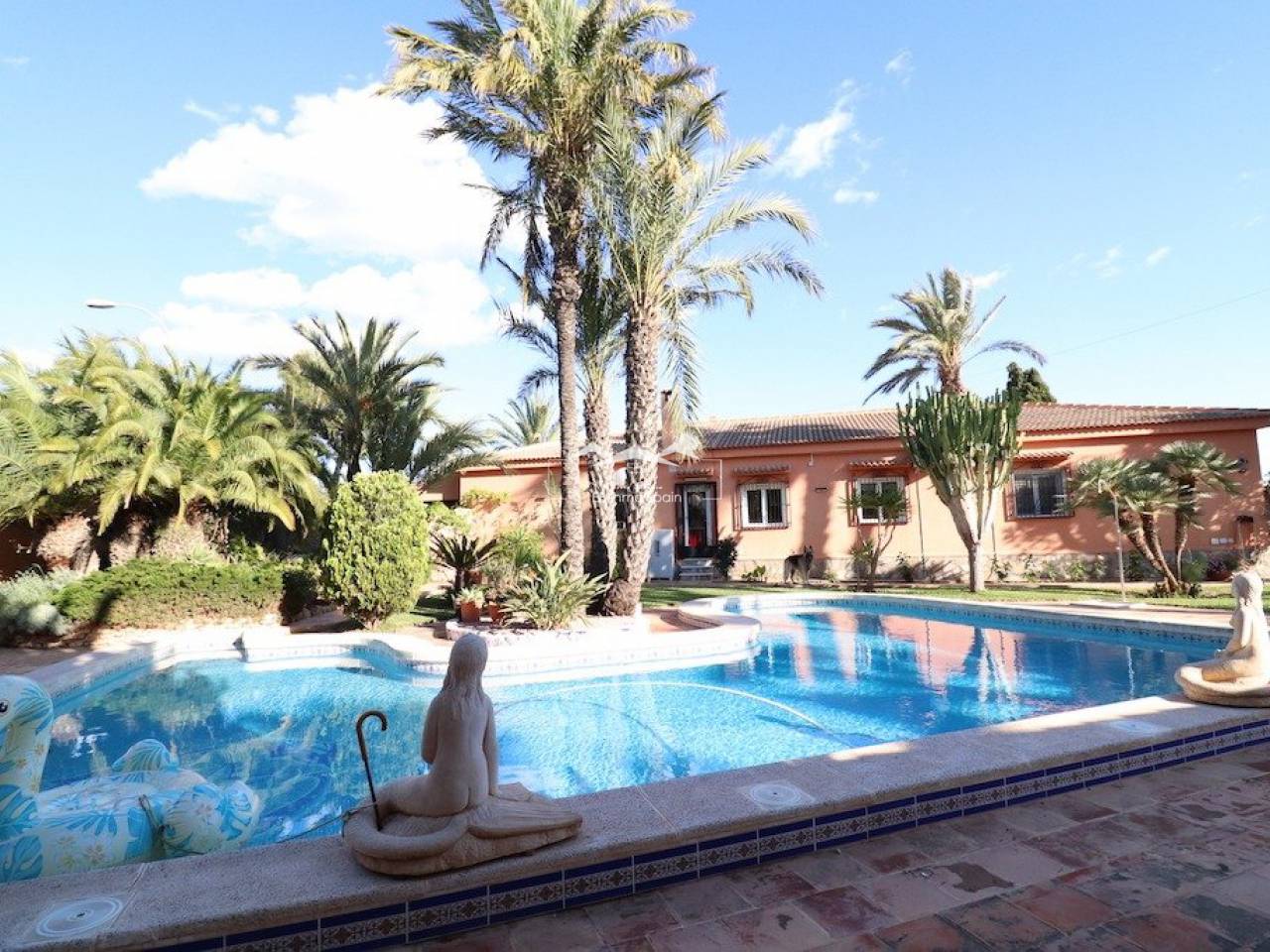 Villa - Resale - Torrevieja - I-97818