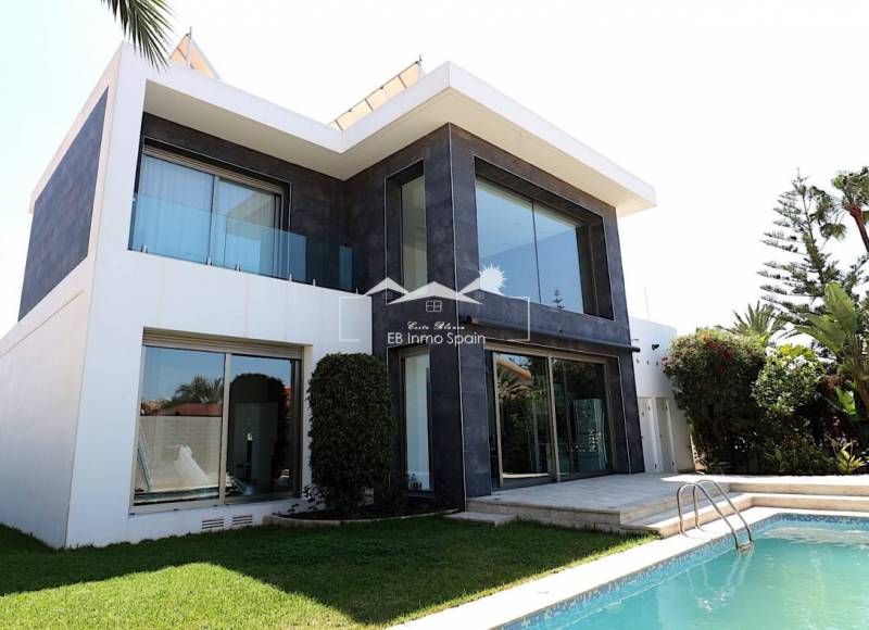 Villa - Resale - Torrevieja - Los Angeles