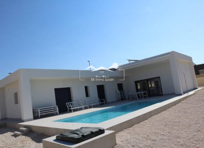 Villa - Segunda mano - La Romana - La Romana