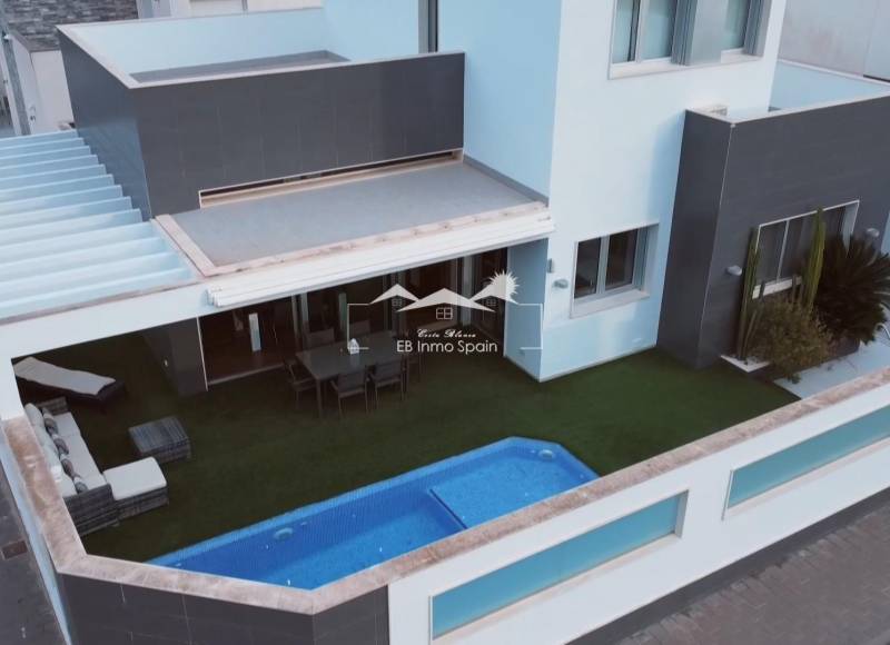 Villa - Segunda mano - Orihuela Costa - Mil Palmeras