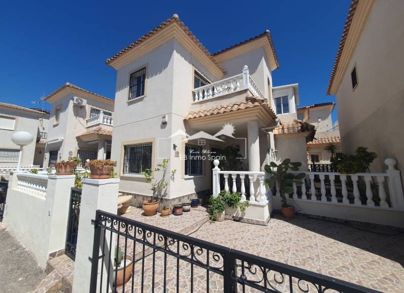 Villa - Segunda mano - Orihuela Costa - Playa Flamenca