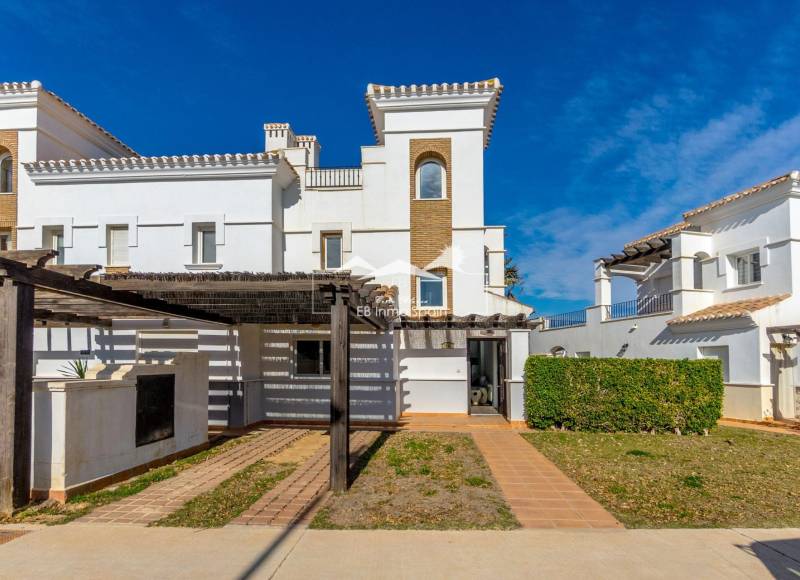 Villa - Segunda mano - Torre - Pacheco - Roldán